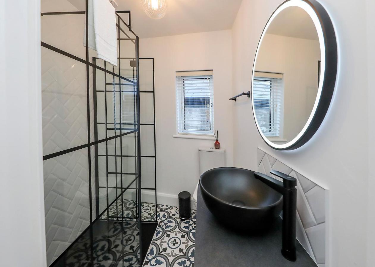 Two Bedroom Townhouse In The Heart Of Dungarvan Dungarvan  Exterior foto
